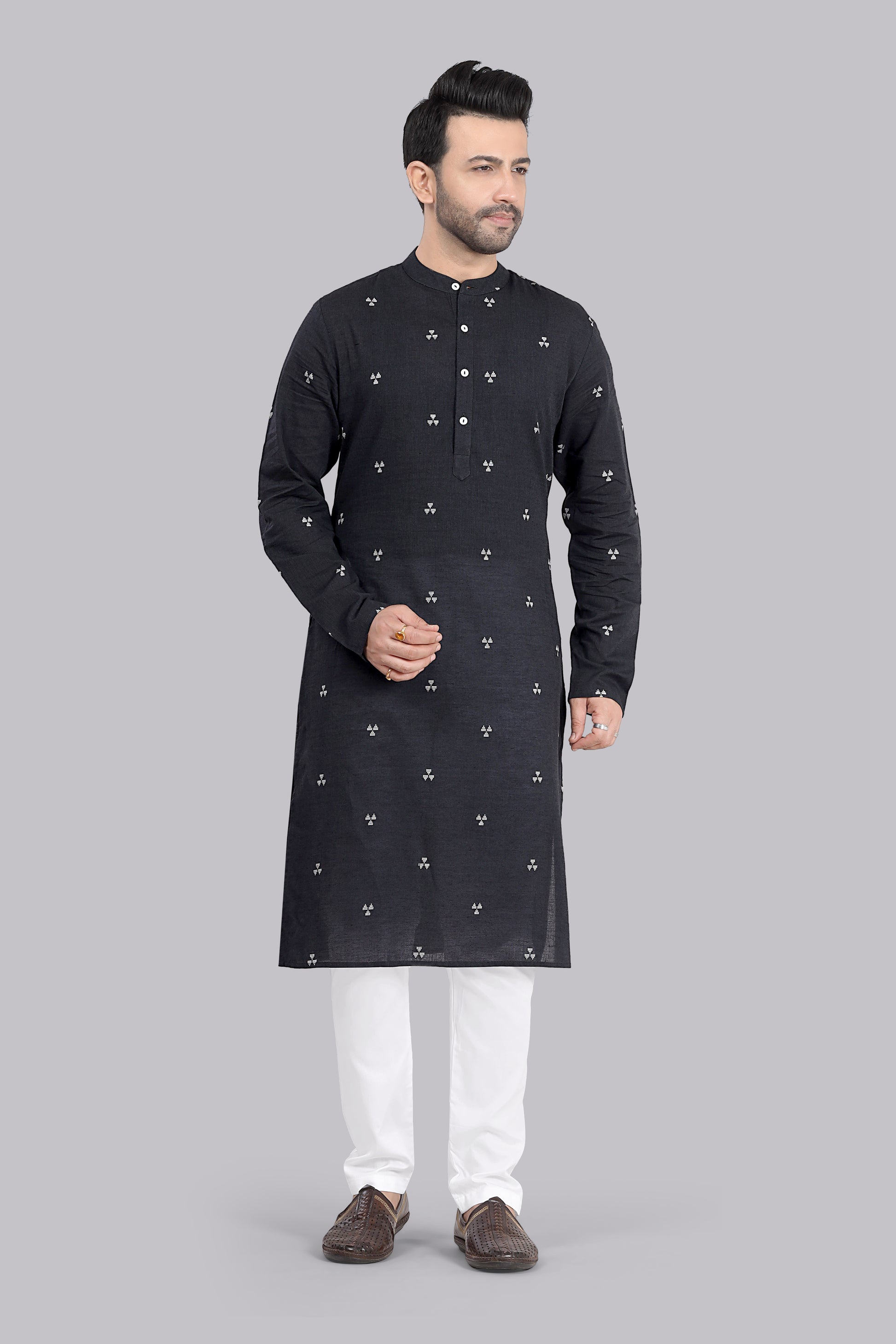 Grey Triangle Buti Cotton Kurta