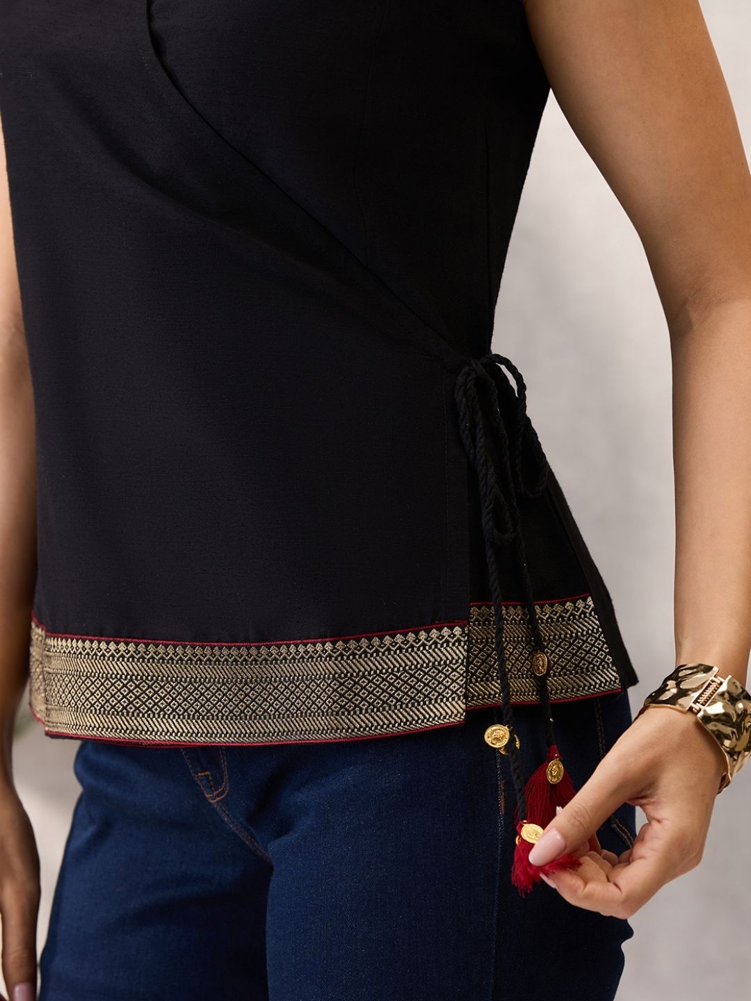 Black Sleeveless Wrap Top with Geometric Border
