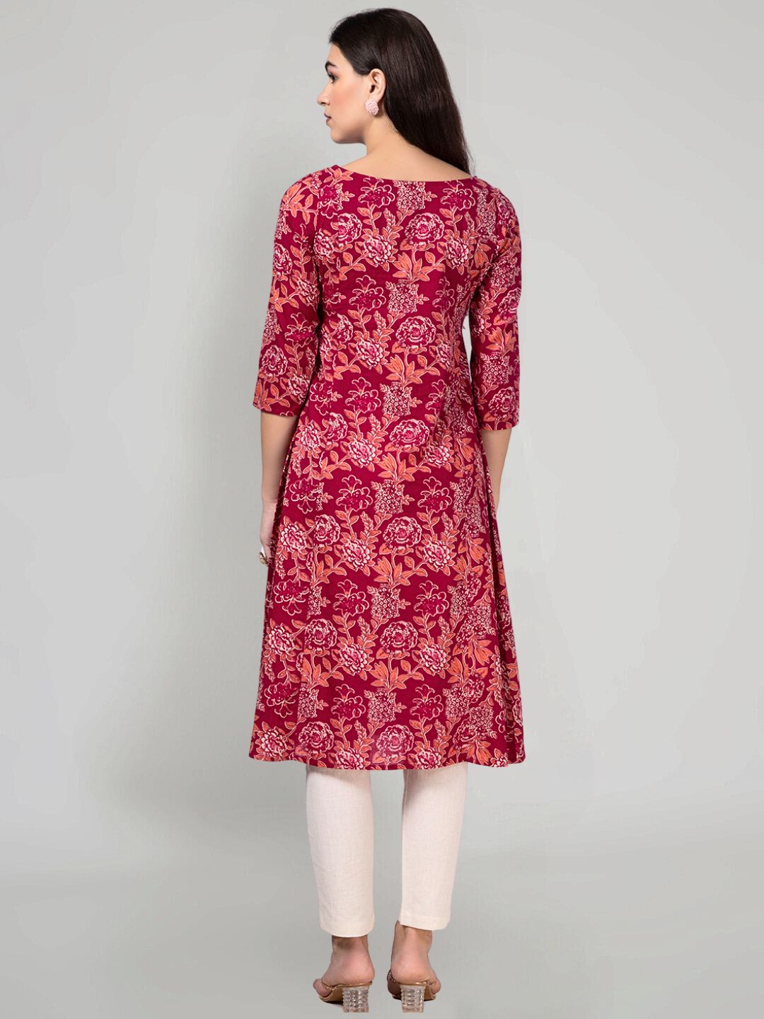 Red Floral Printed Kurta with Neck Embroidery