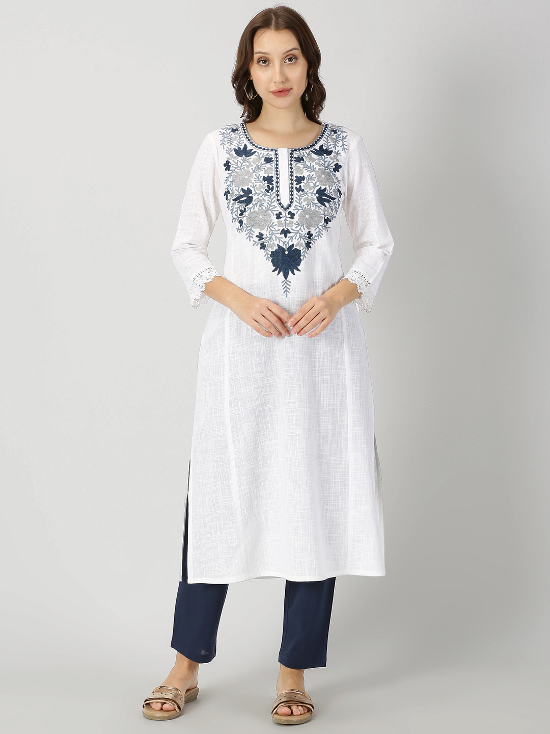 Trendy White Kurti Type Westurn Tops On Jeans, 60% OFF