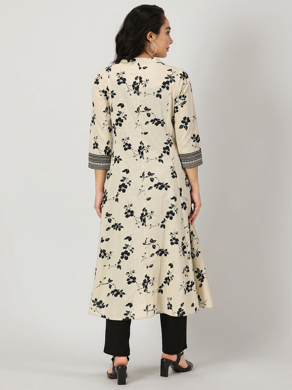 Beige Floral Button-Down Kurta with Embroidery Border