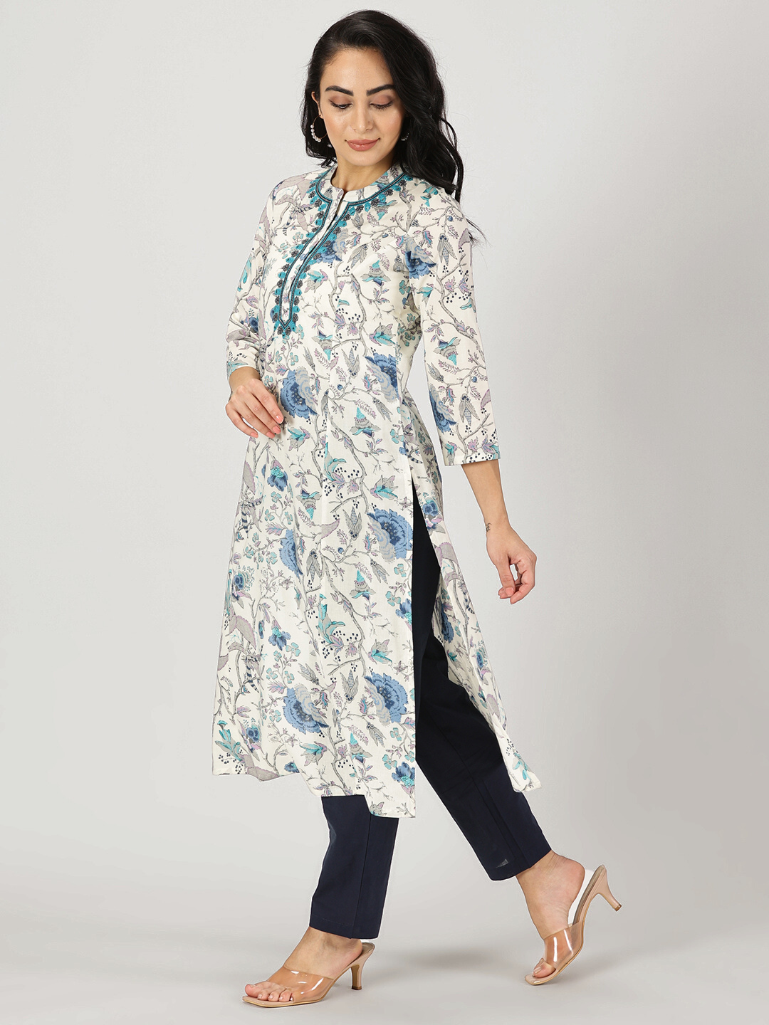 White-Blue Ethnic Floral Print Kurta with Neck Embroidery