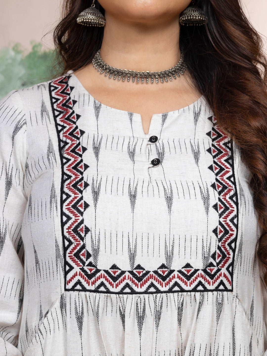 Ecru Dobby Kurta with Charcoal Motifs & Embroidered Yoke