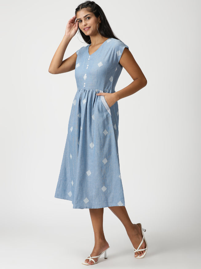 Blue Geometric Woven Design Midi Dress with Embroidered Pockets – Saffron  Threads