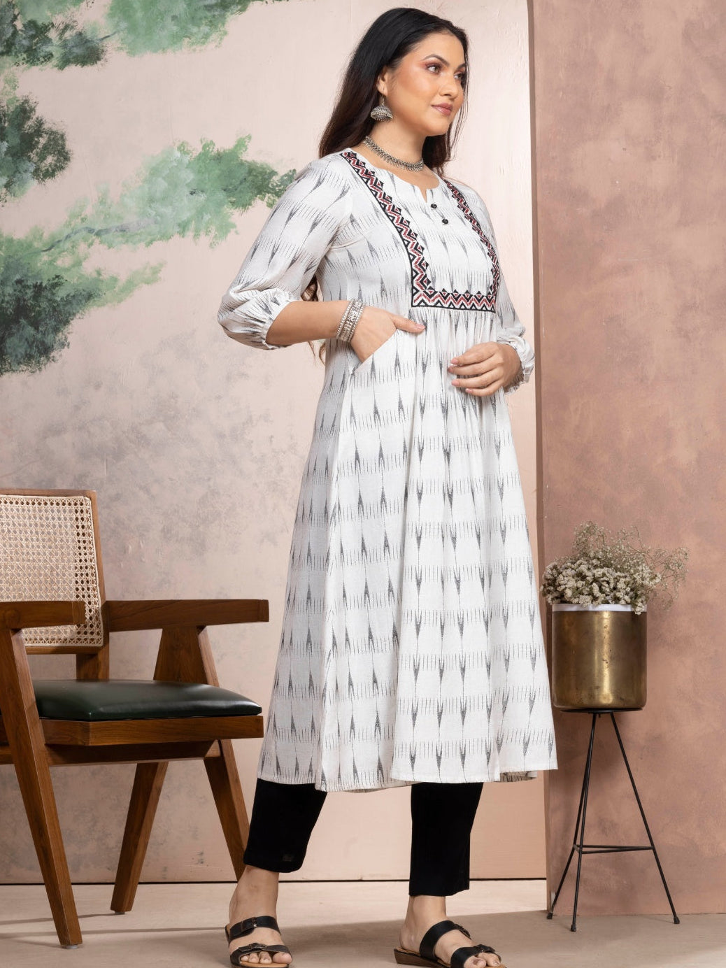 Ecru Dobby Kurta with Charcoal Motifs & Embroidered Yoke