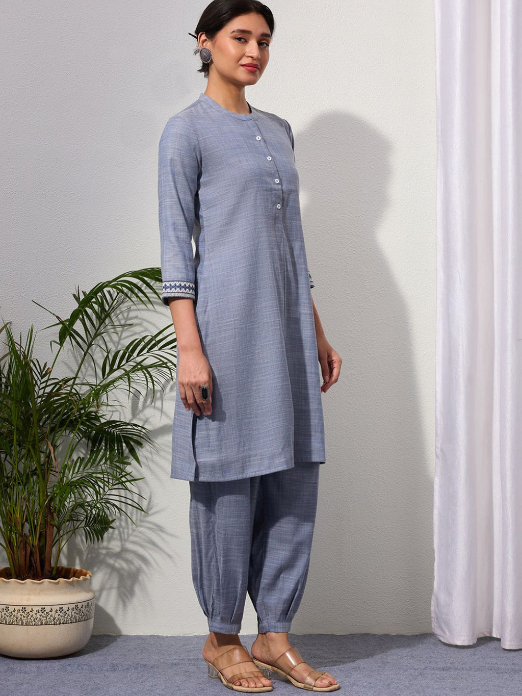 Blue Chambray Kurta Set with Pleated Pants for Women | Saffron Threads