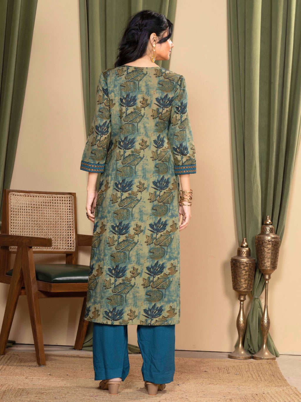 Imperial Teal Cotton Floral Sanganeri Kurta with Ornate Embroidered Neckline