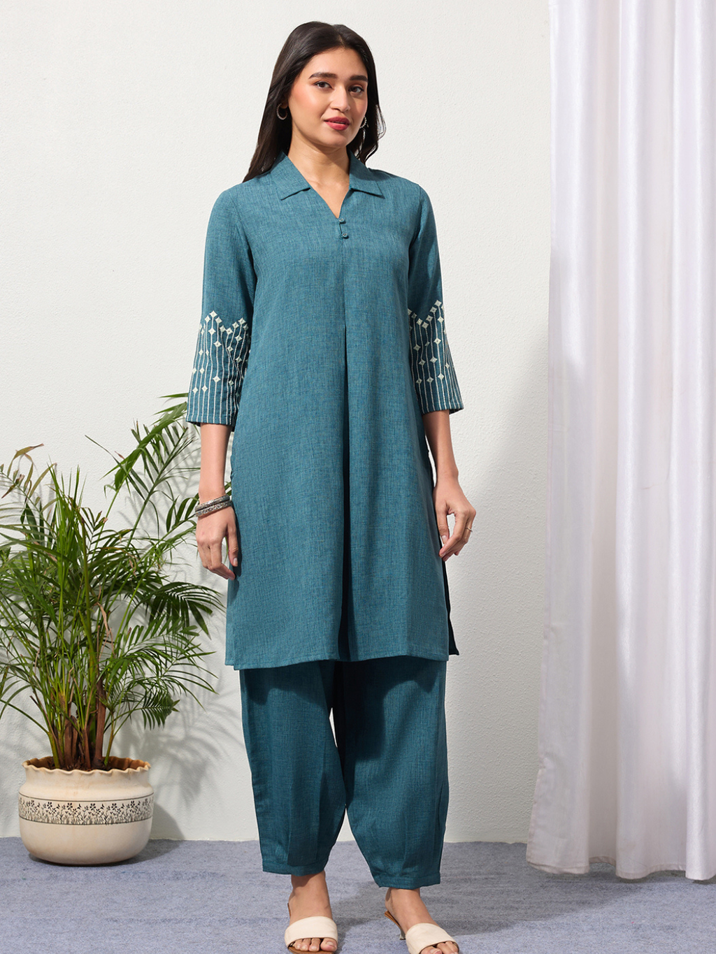 Teal Embroidered Kurta Set with Pleated Pants for Women | Saffron Threads