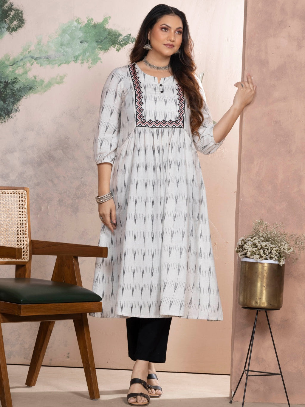 Ecru Dobby Kurta with Charcoal Motifs & Embroidered Yoke