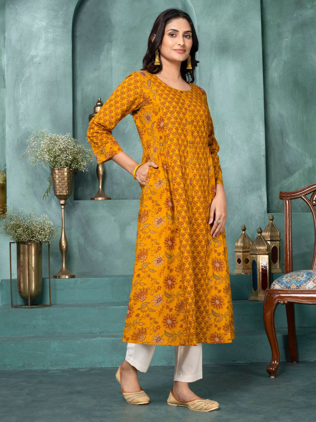 Mustard Ornate Bloom Panelled Kurta