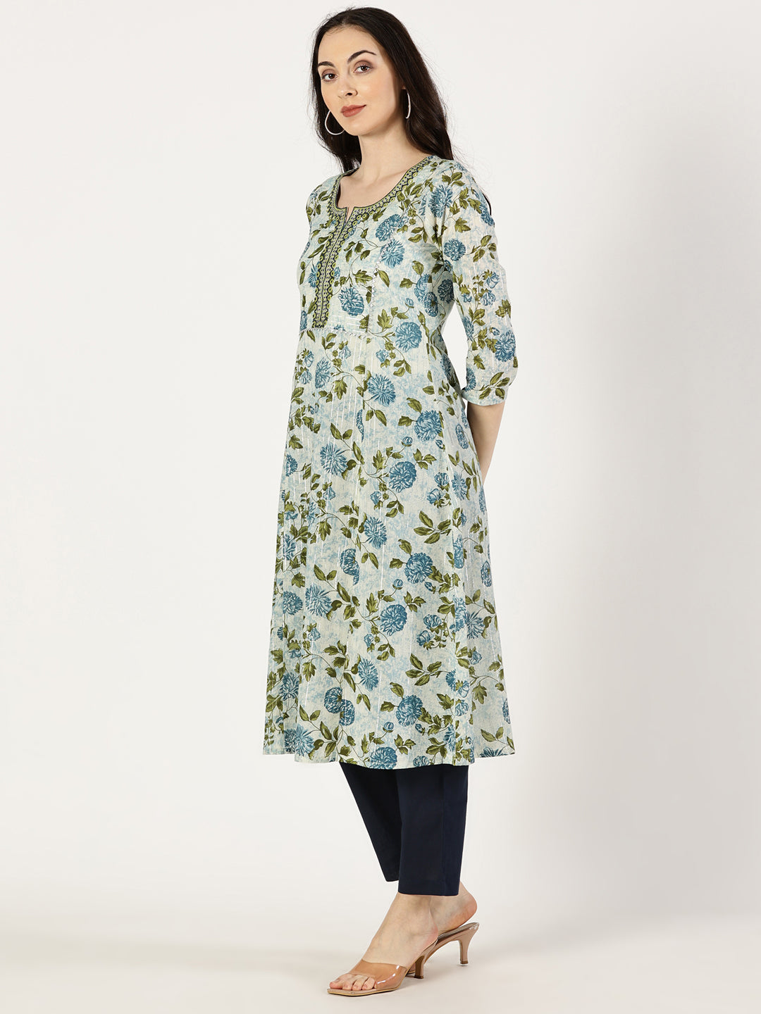 Blue Floral Print Kurta with Yoke Embroidery