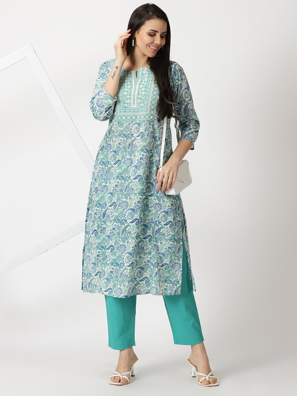 Sea Green Cotton Straight Fit Slip-on Trouser