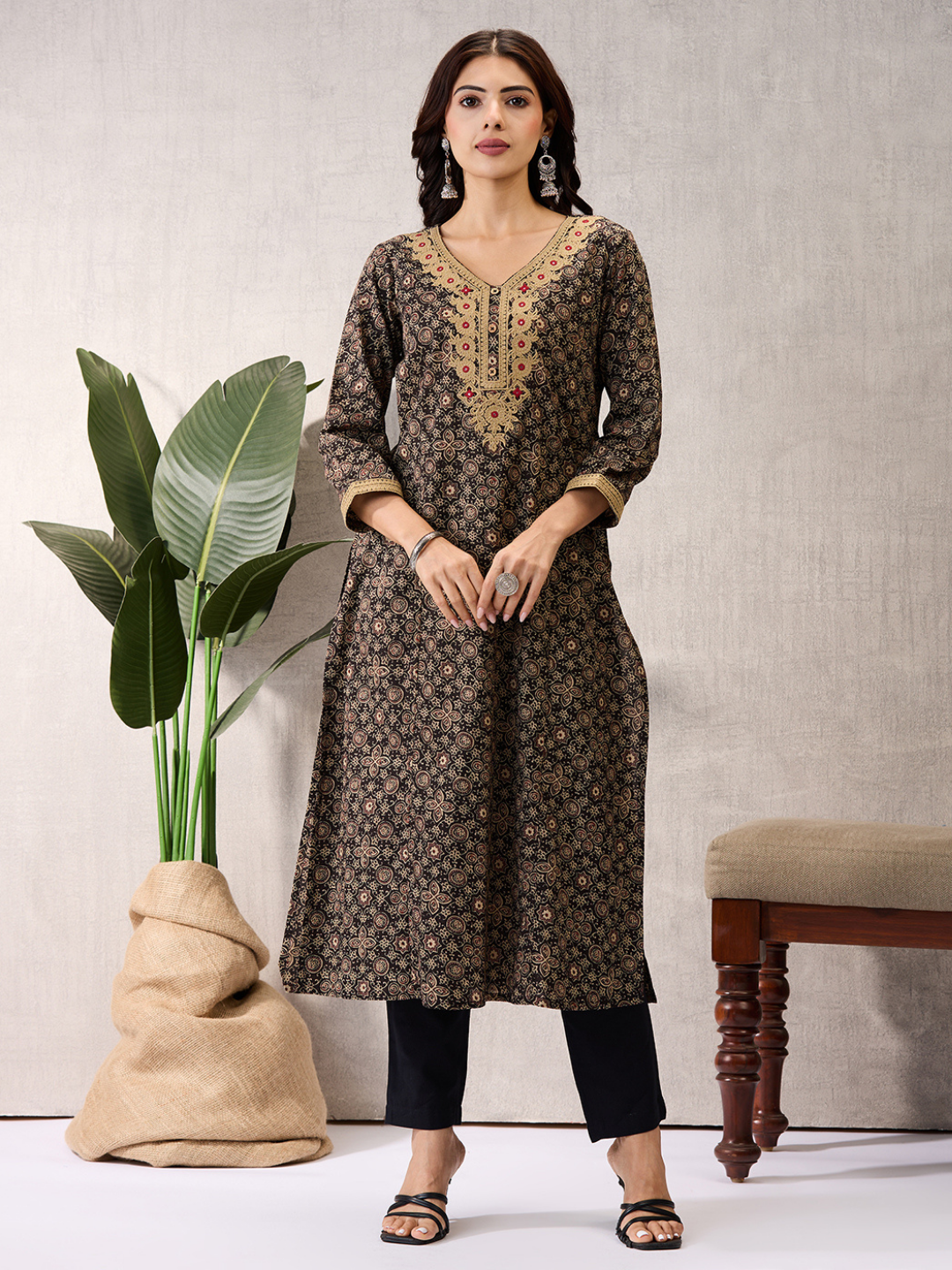 Black Sanganeri Block Motifs Kurta with Emboridery