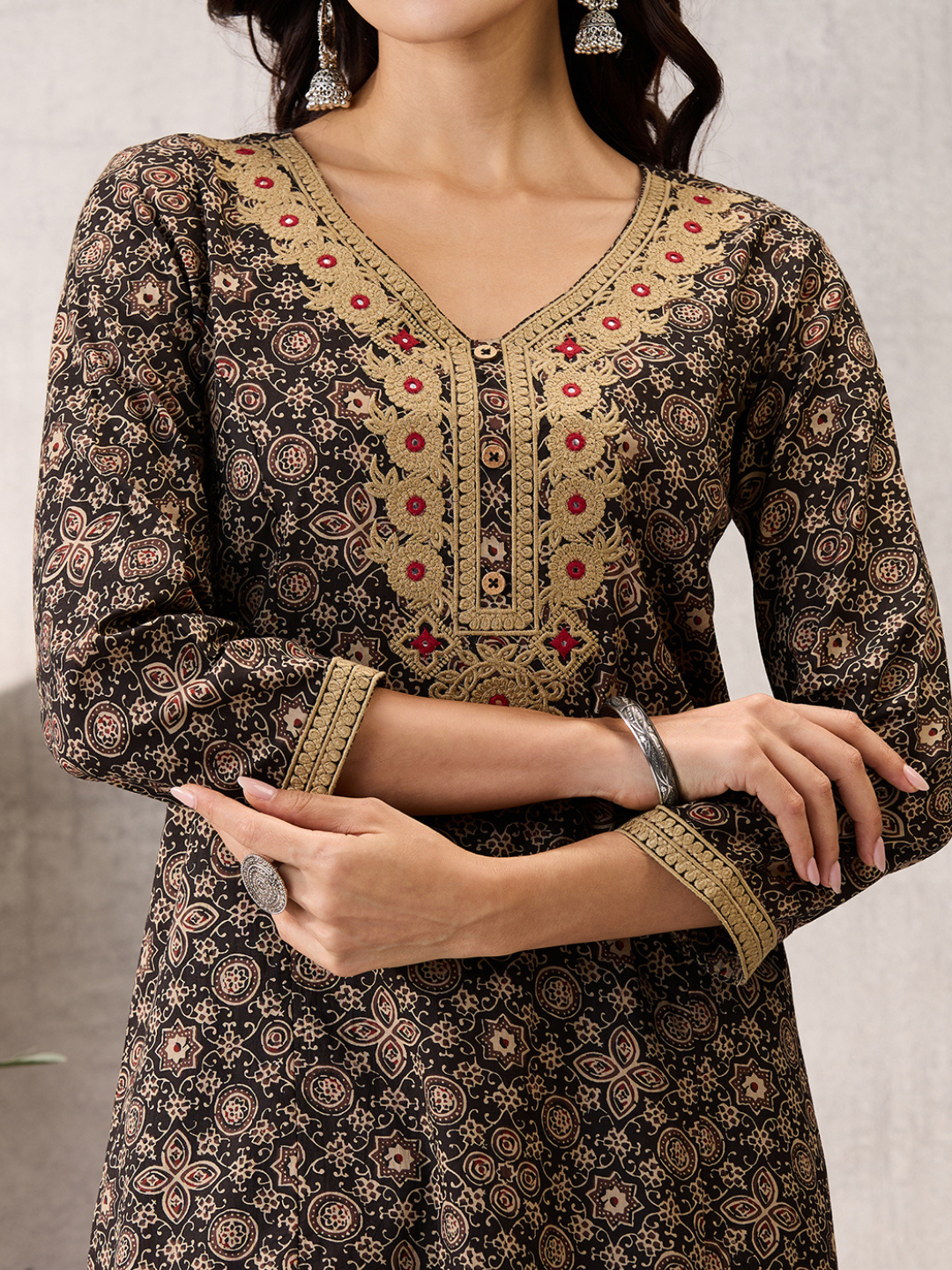 Black Sanganeri Block Motifs Kurta with Emboridery