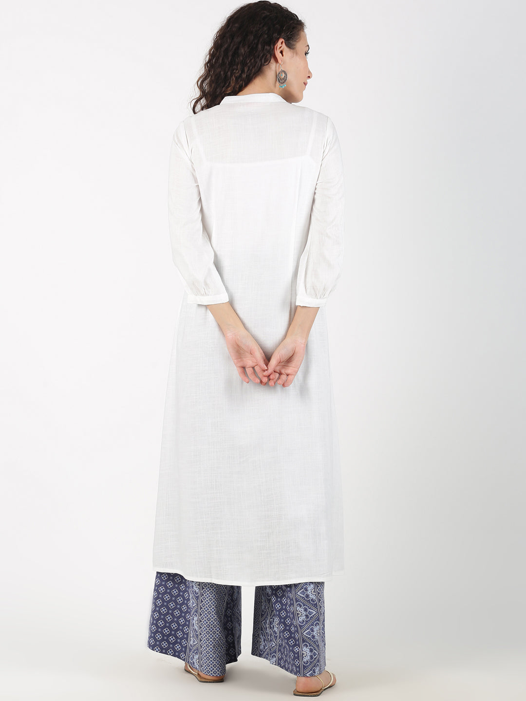 White Solid A-Line Kurta with Neck Tassels