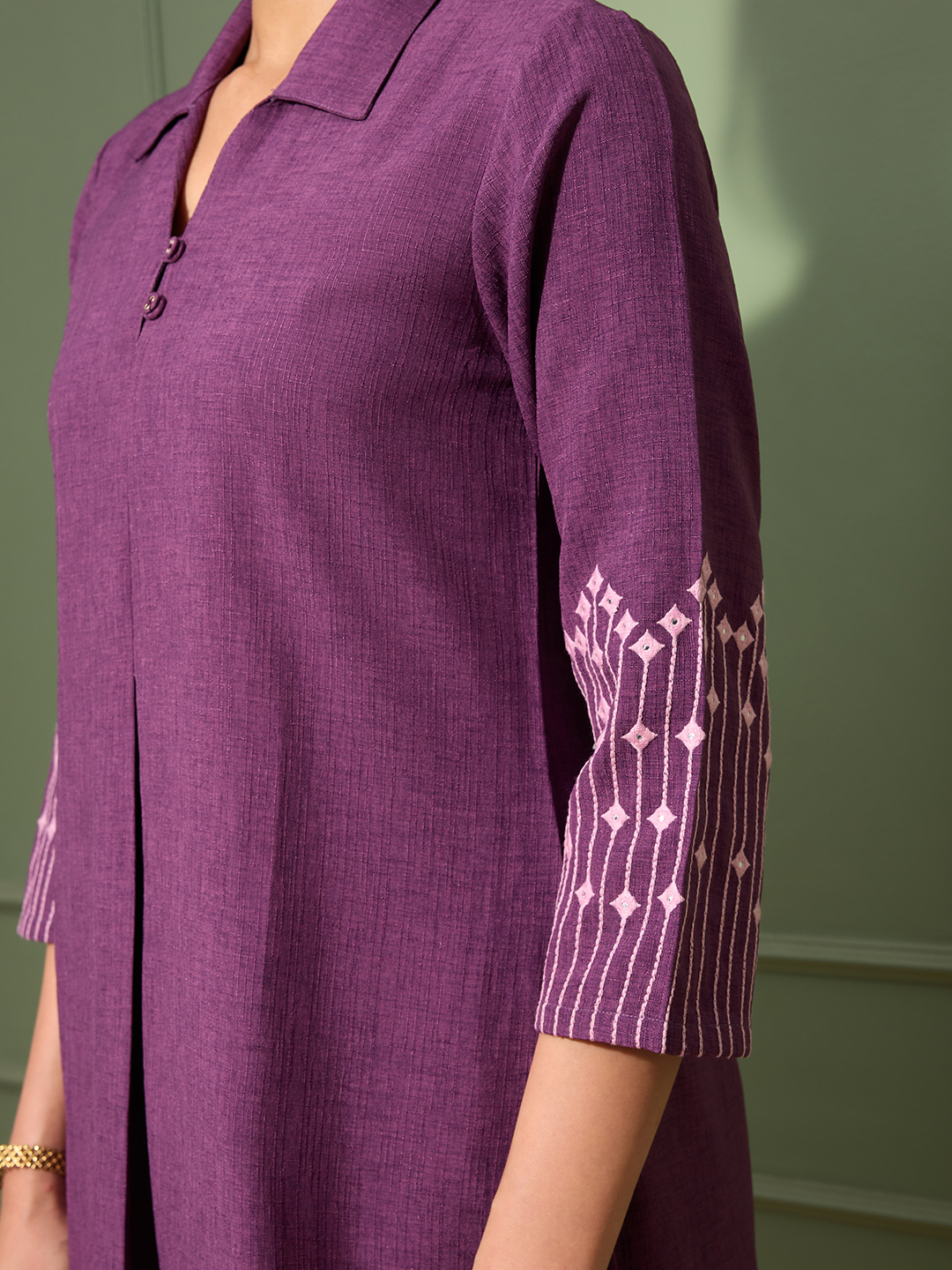 Aubergine Purple  Embroidered Kurta Set with Pleated Pants for Women | Saffron Threads