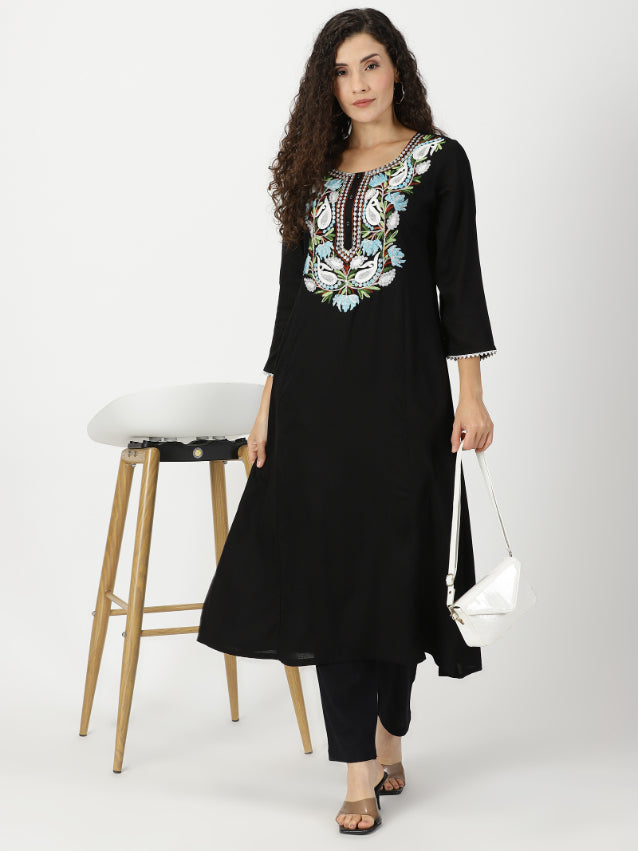 Black Self Design Kurta with Kashida Embroidery