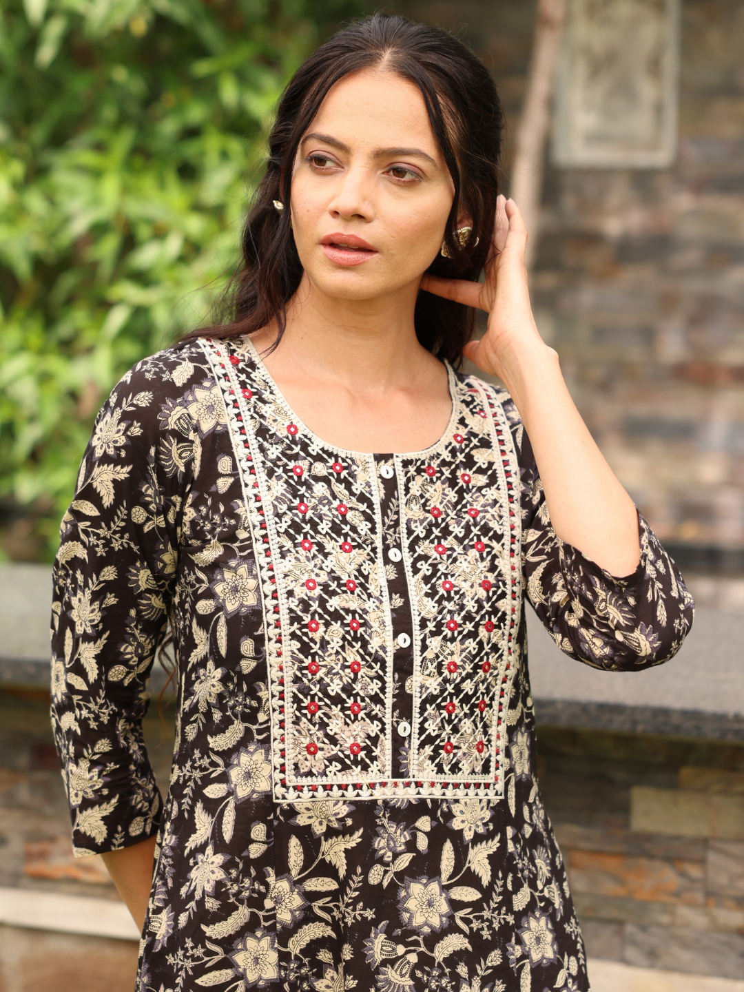 Black Floral Print Kurta with Yoke Embroidery and Mirror Work