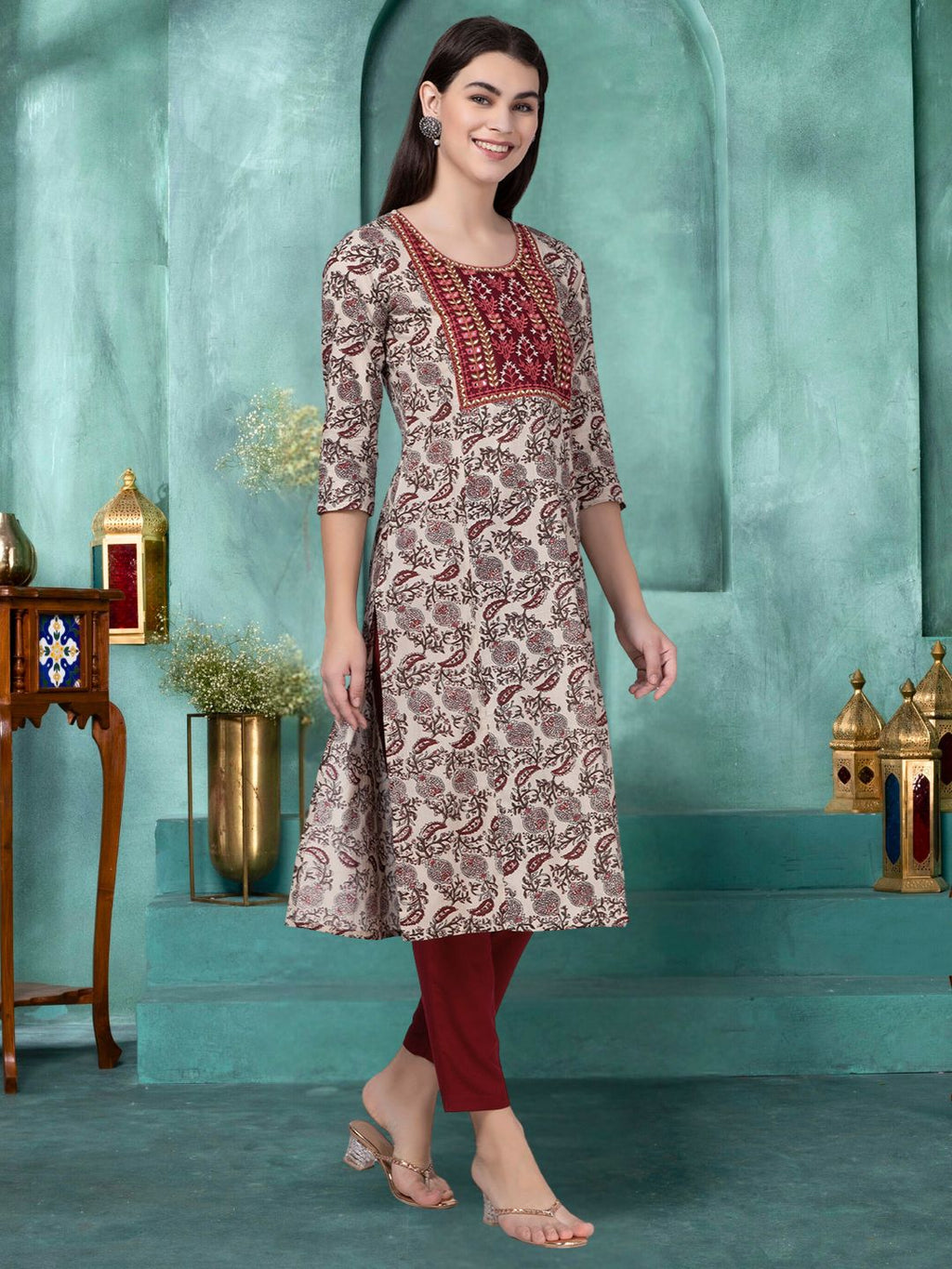 Maroon Paisley Print Kurta with Yoke Embroidery