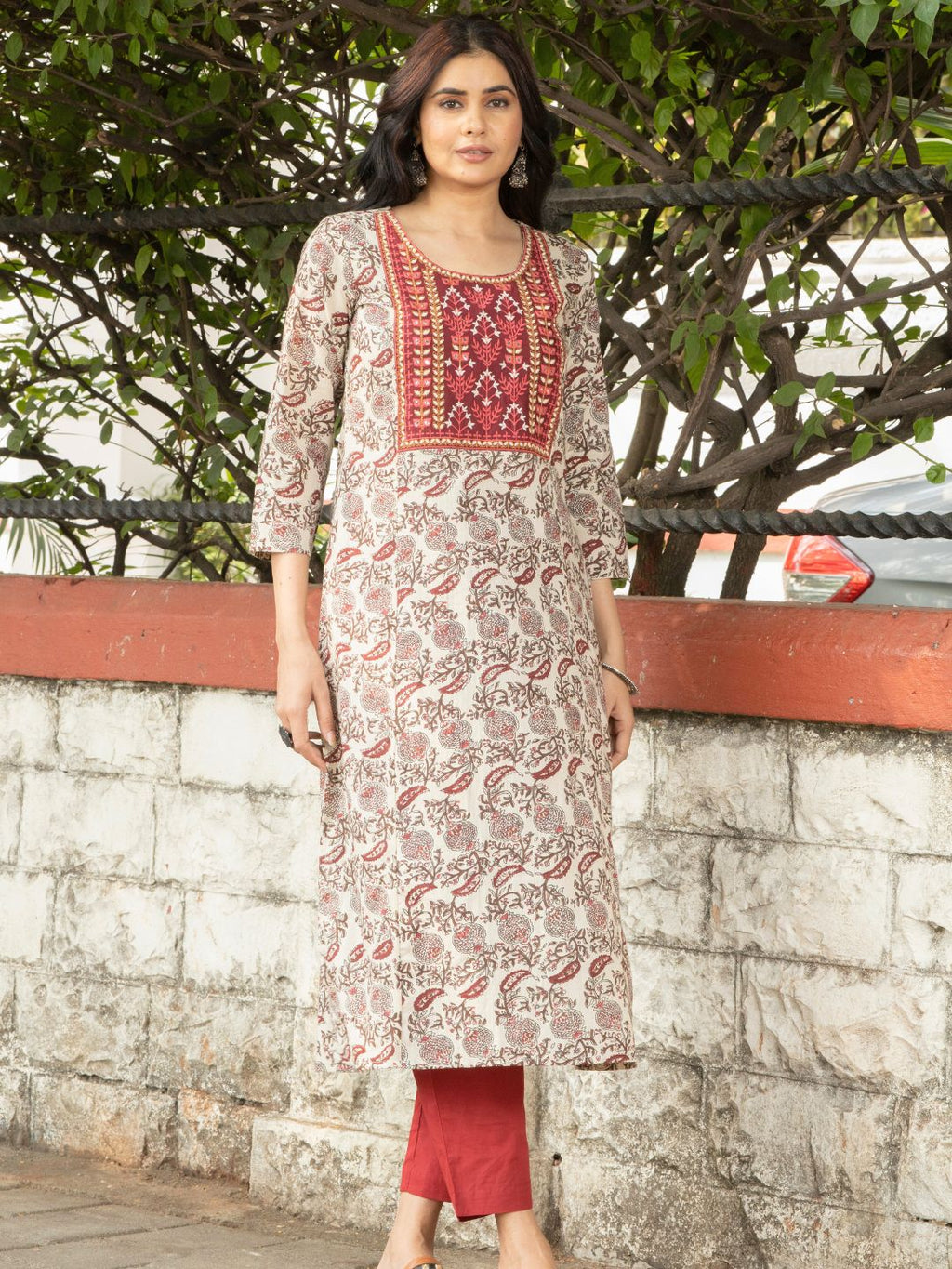 Maroon Paisley Print Kurta with Yoke Embroidery