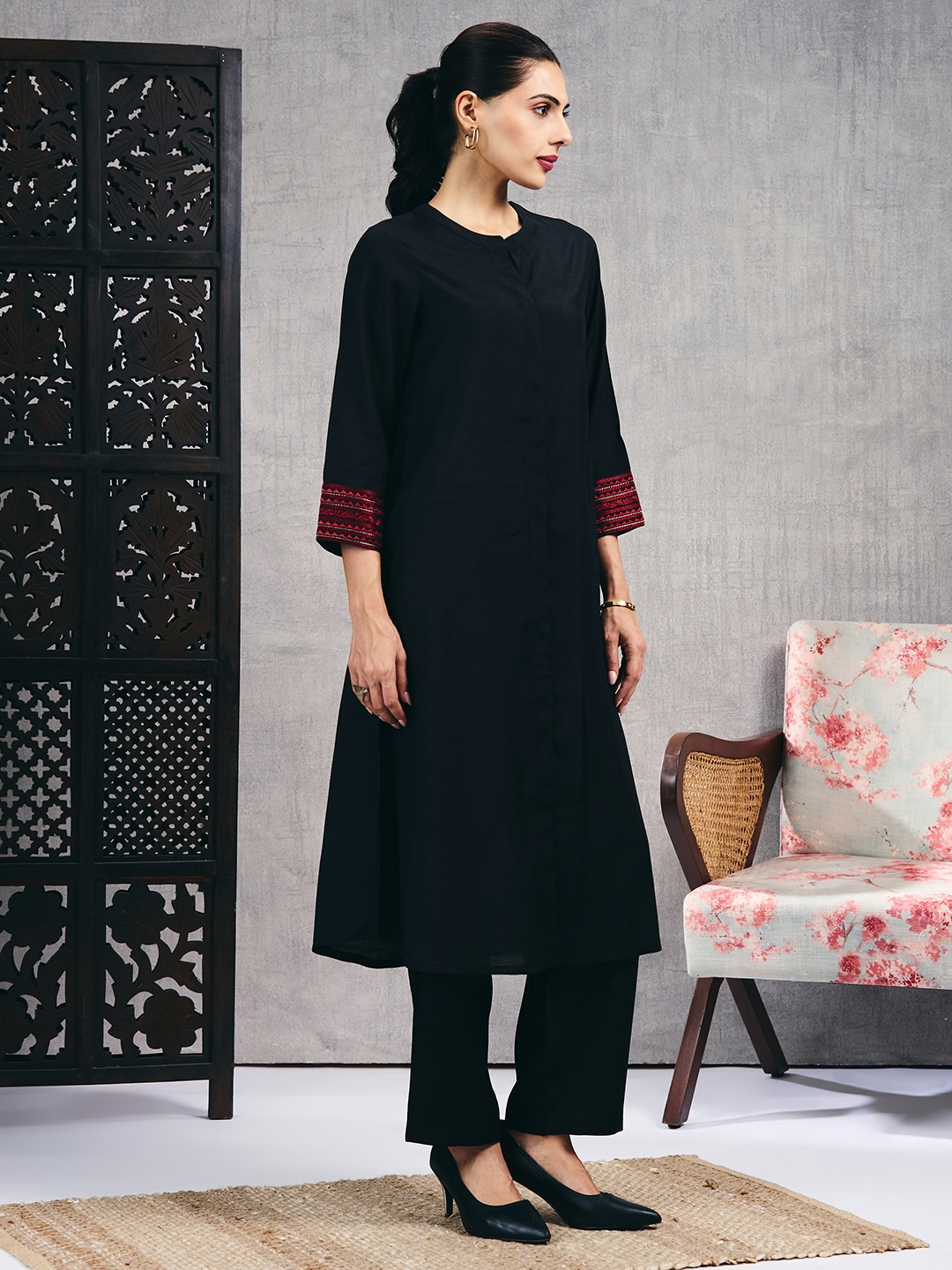 Black Kurta Set (Dupatta Sold Separately)