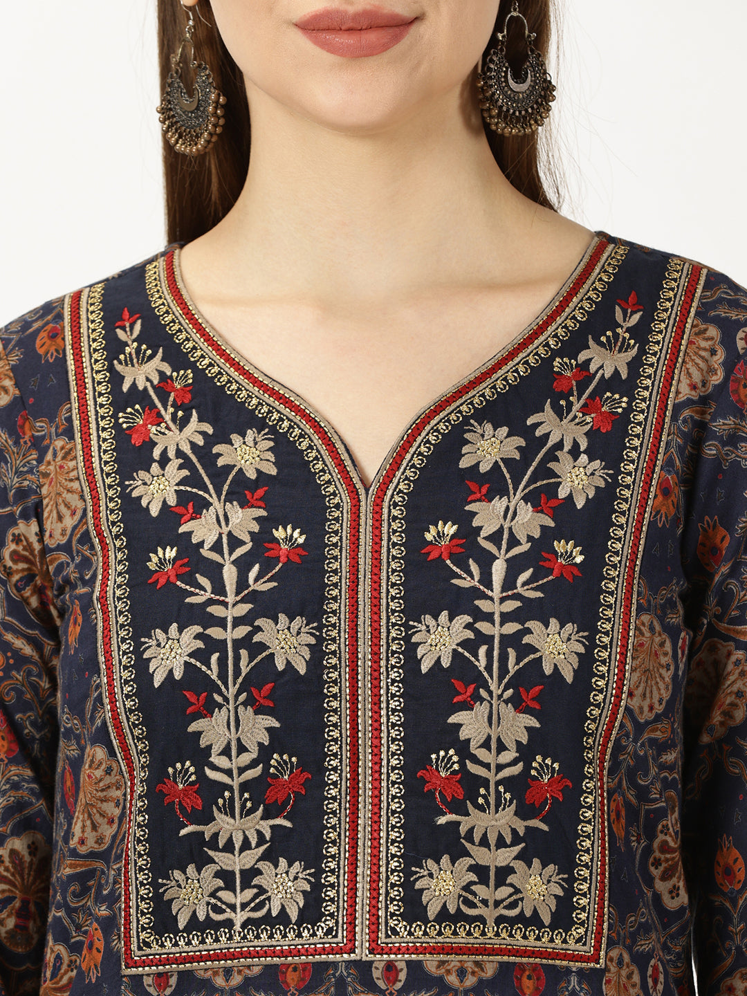 Navy Blue Ethnic Motifs Printed Cotton Kurta with Neck Embroidery