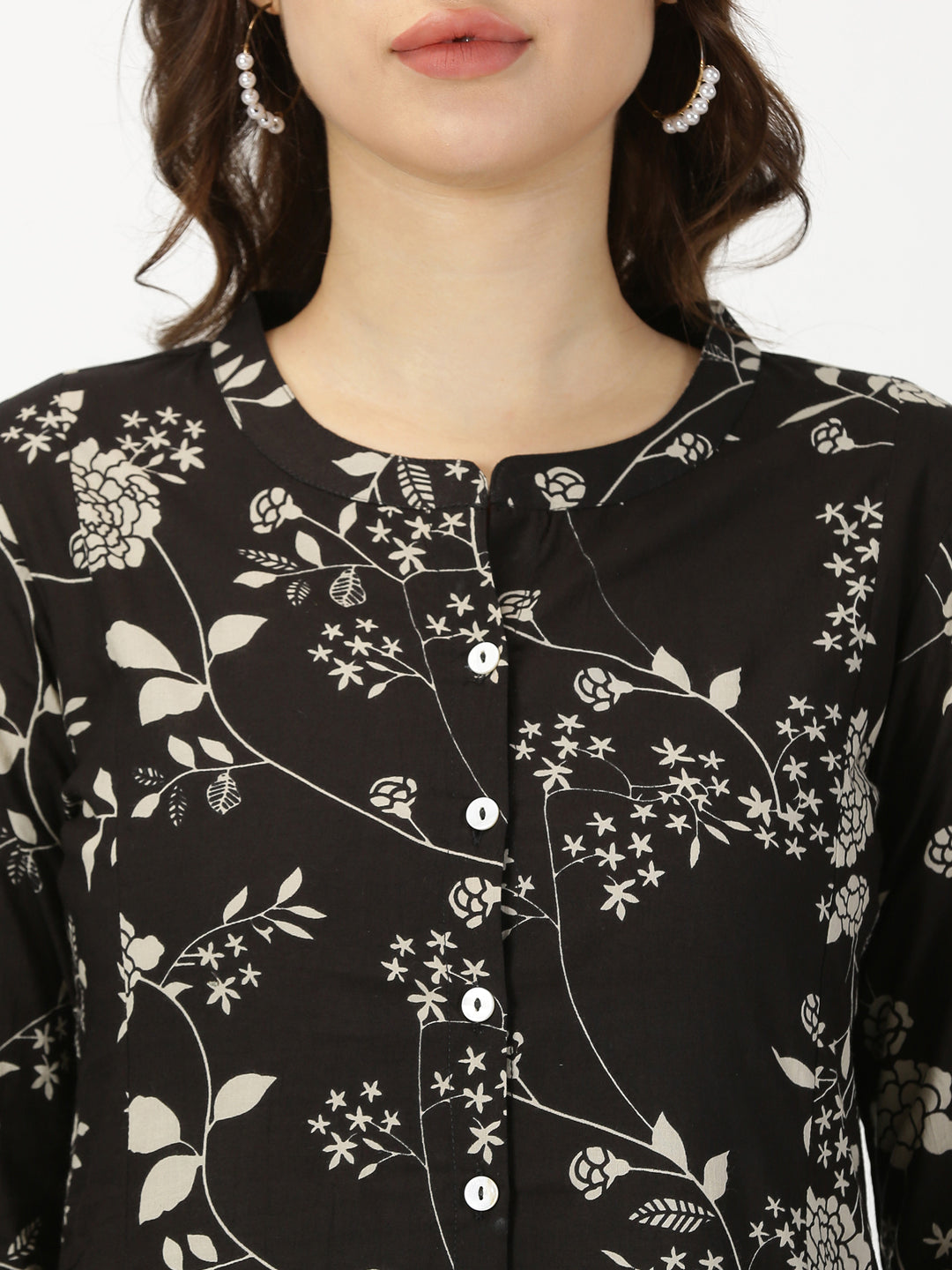 Black Floral Button-Down Kurta with Embroidery Border