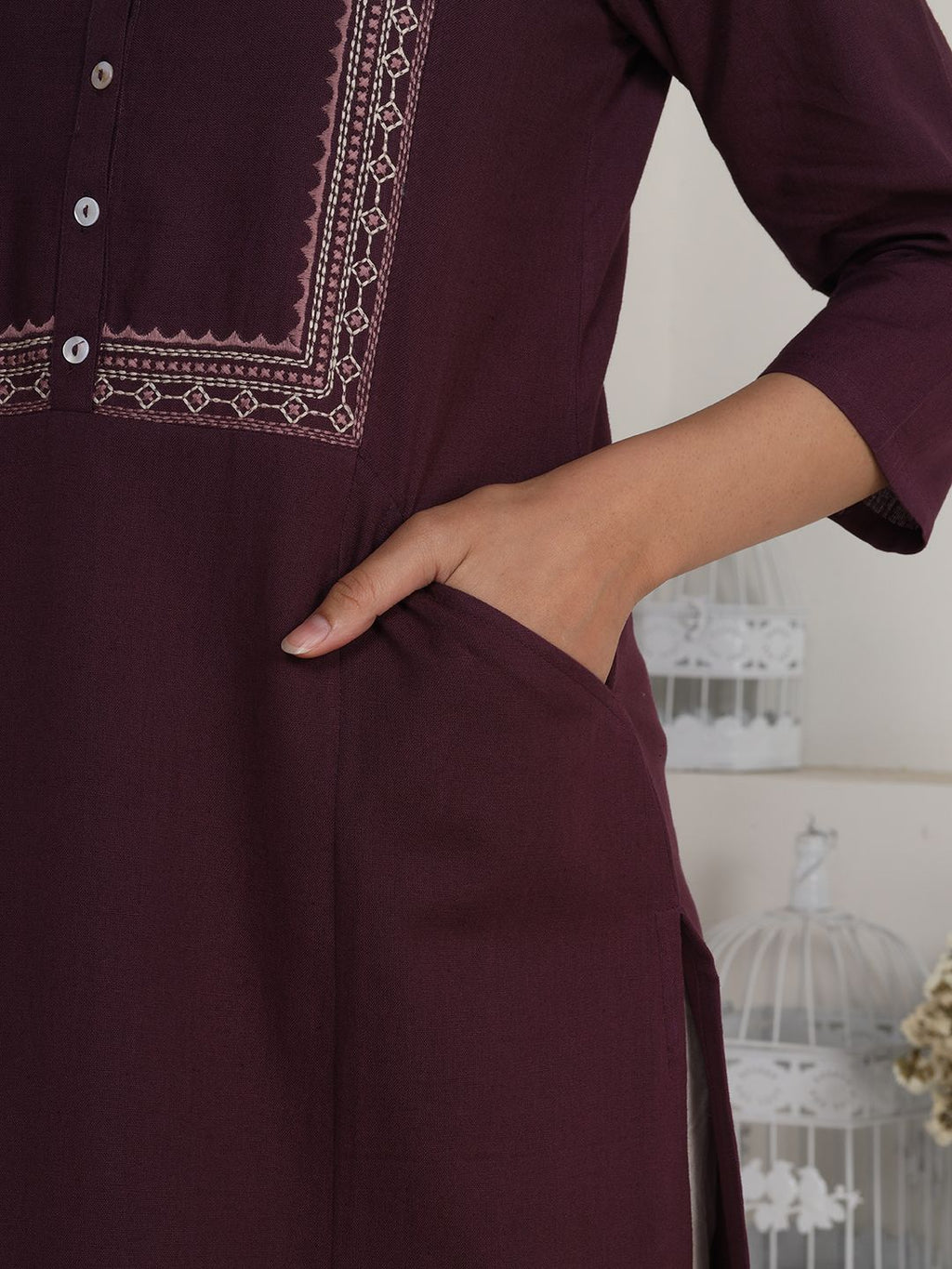 Deep Purple Embroidered Straight Fit Kurta