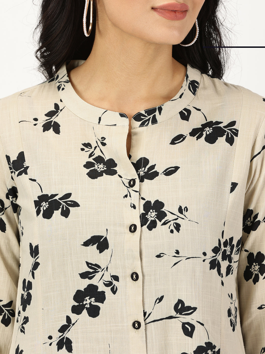 Beige Floral Button-Down Kurta with Embroidery Border