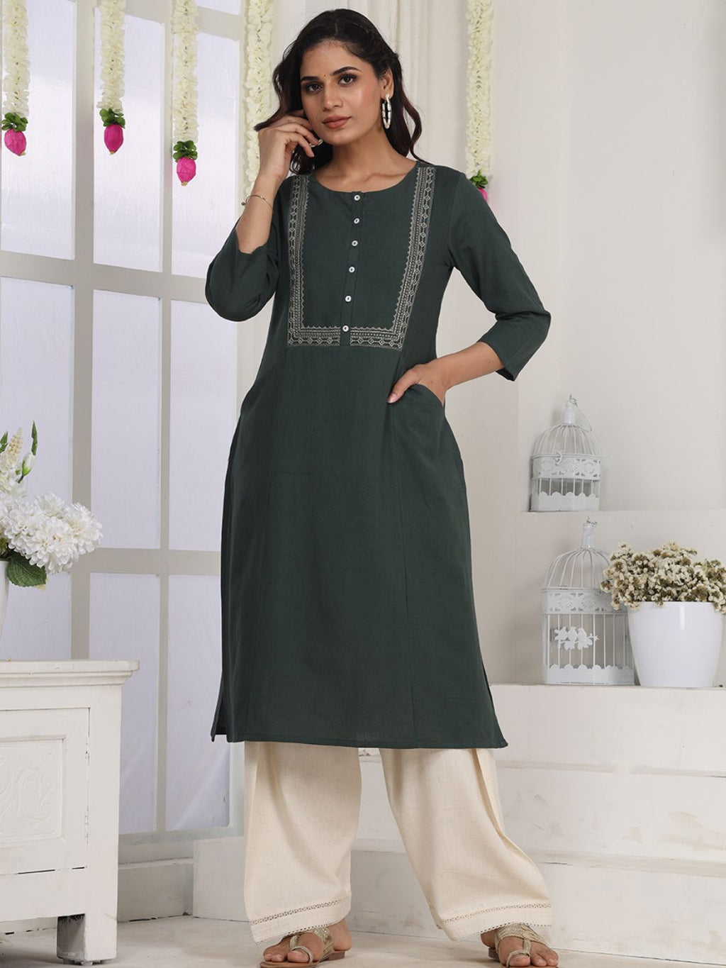 Royal Green Embroidered Straight Fit Kurta
