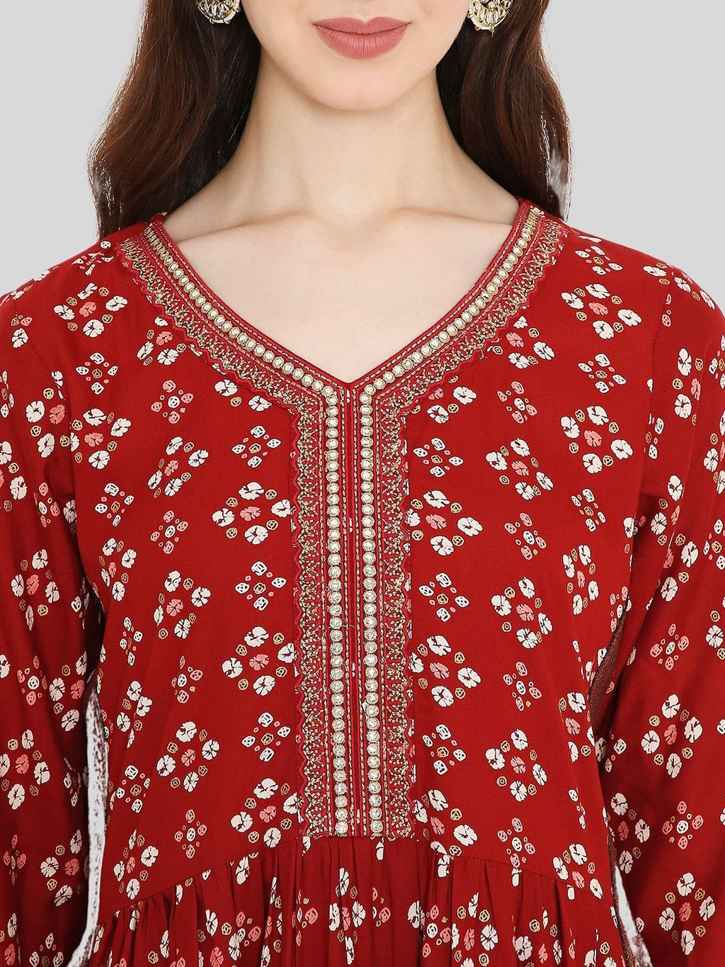 Maroon Bandhani Printed Kurta with Neck Embroidery and Brocade Lace
