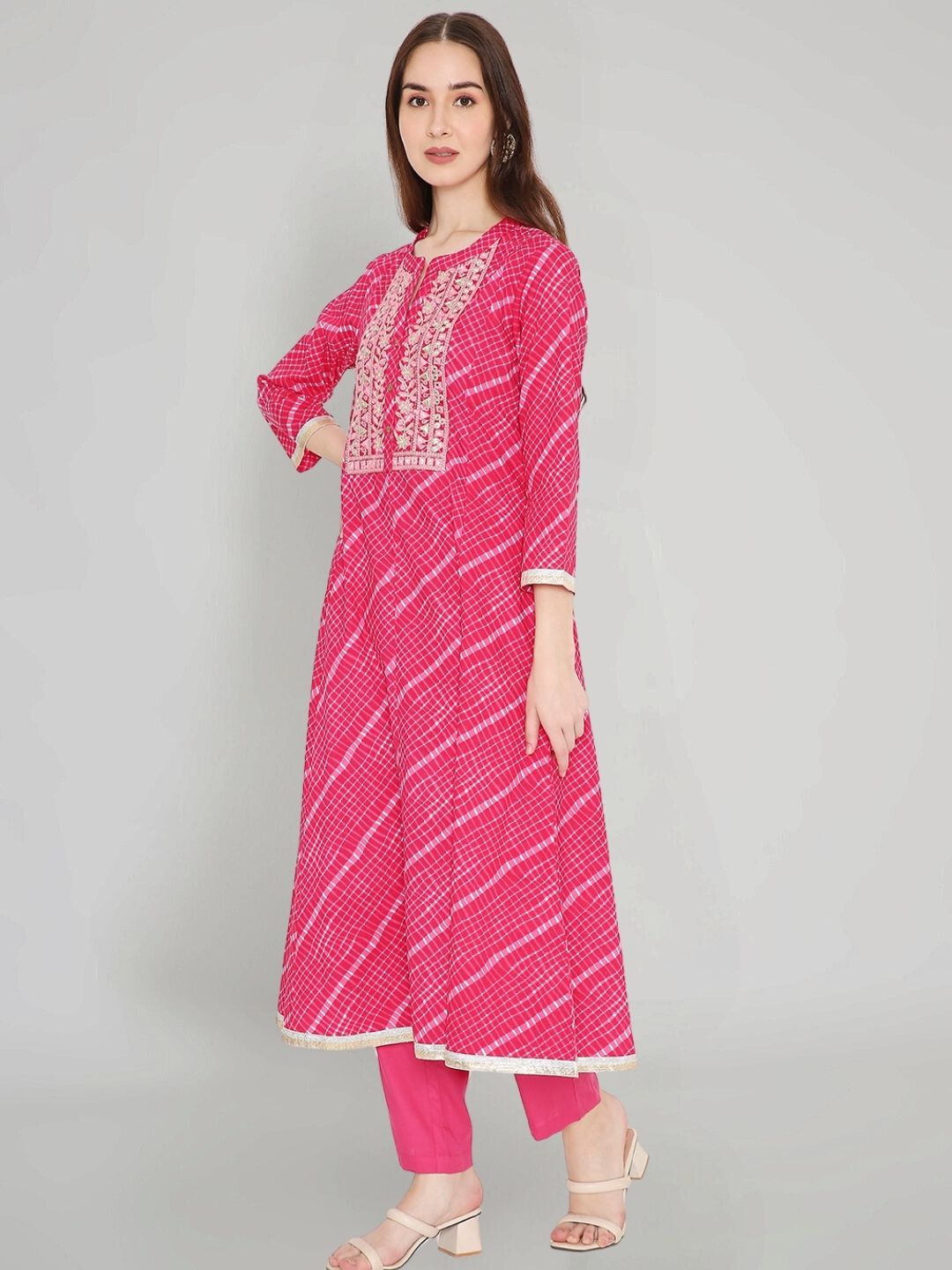 Pink Leheriya Print Kurta with Mirror Work and Yoke Embroidery