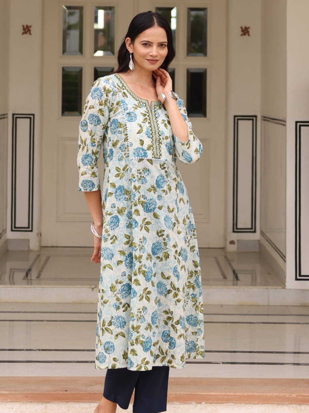 Blue Floral Print Kurta with Yoke Embroidery