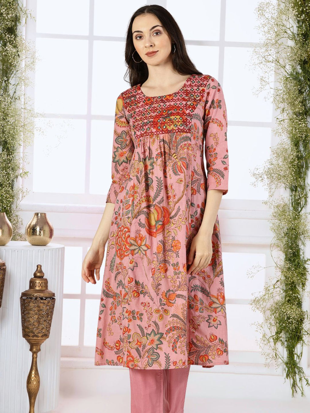 Pink Floral Print Kurta with Neck Embroidery