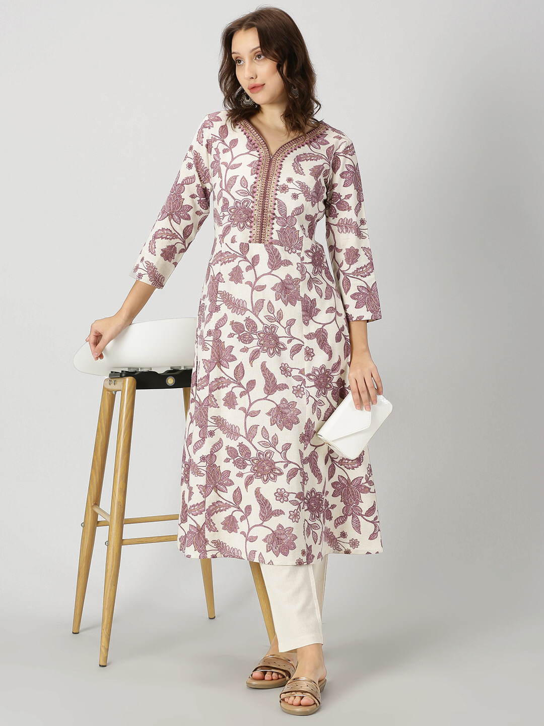 Purple Floral Print Kurta with Neck Embroidery