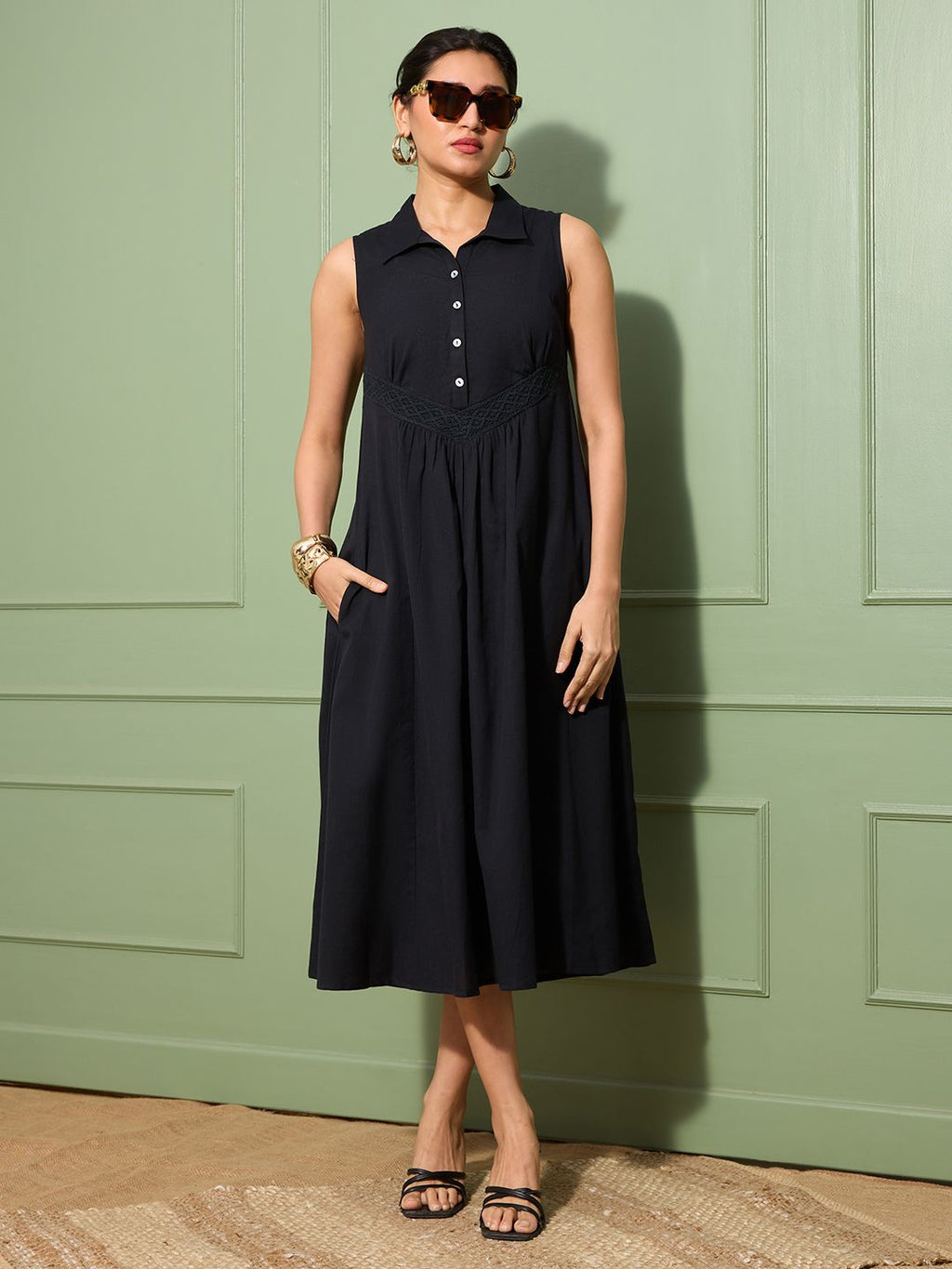 Black Sleeveless Cotton Linen Dress with Collar & Lace Panel