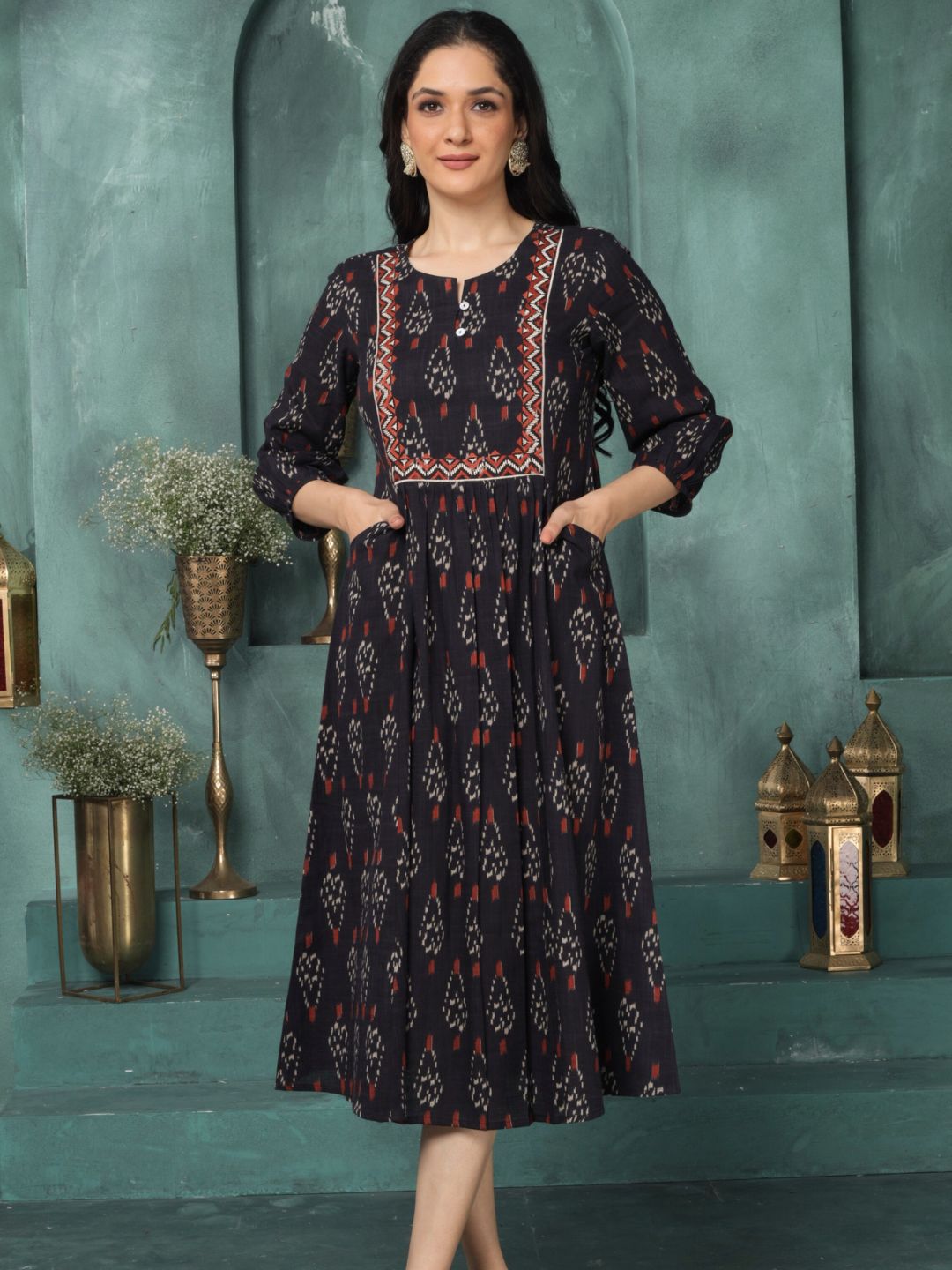 Modish Black Ikat Boho Midi Dress