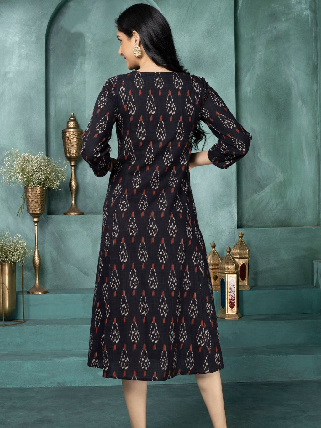 Modish Black Ikat Boho Midi Dress