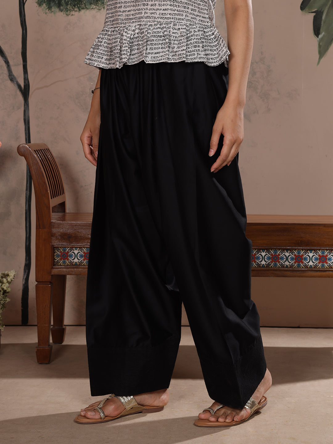 Black Farshi Salwar with Elasticated Waist & Couching Detail