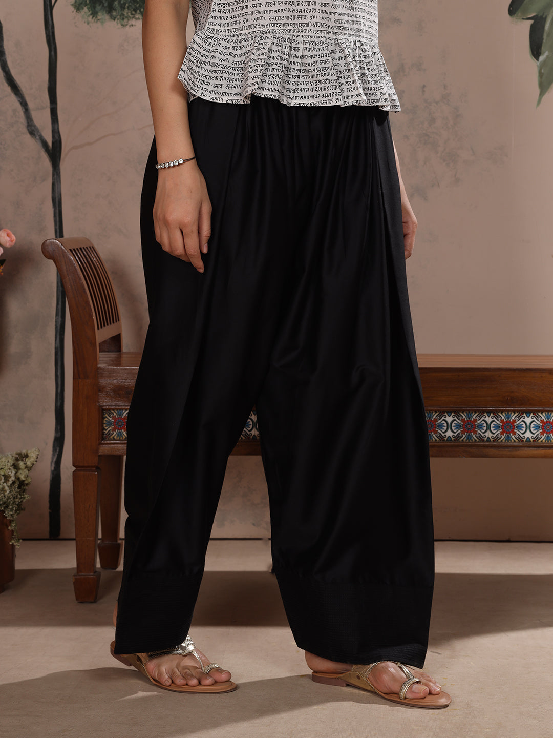 Black Farshi Salwar with Elasticated Waist & Couching Detail