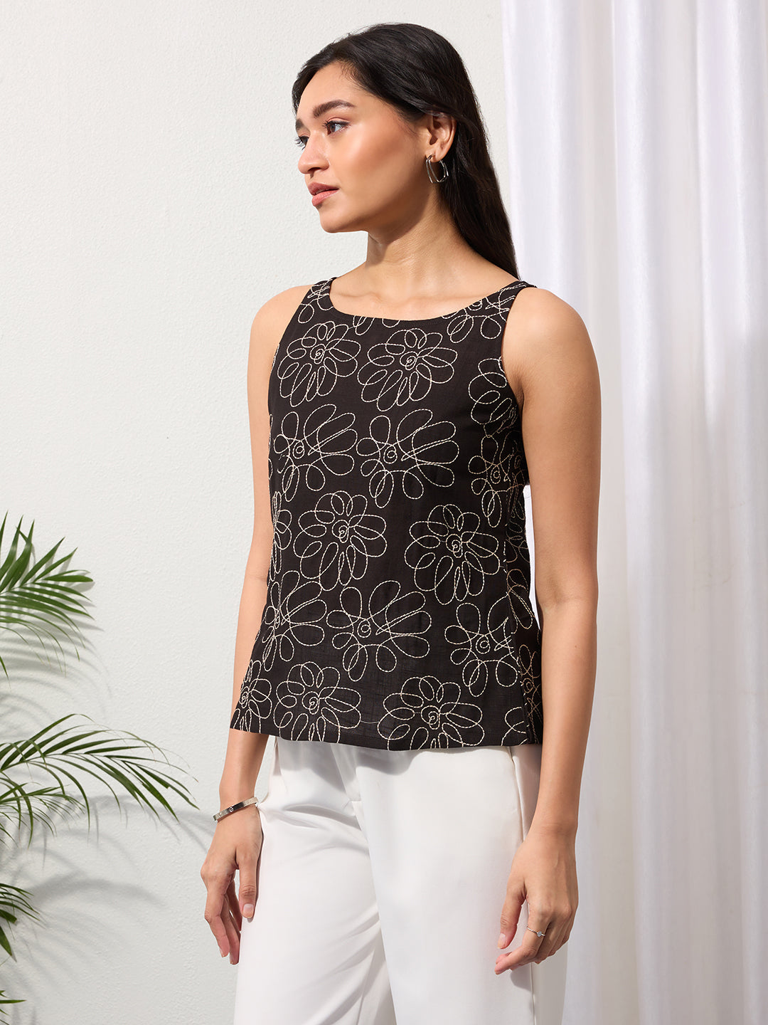 Black Daisy Doodle Embroidered Top