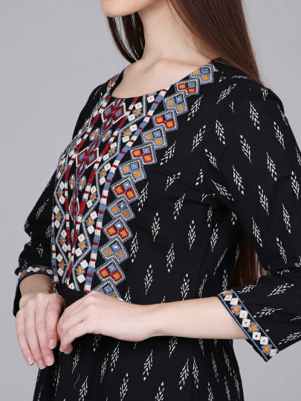 Black Ikat Print Cotton Kurta with Neck Embroidery