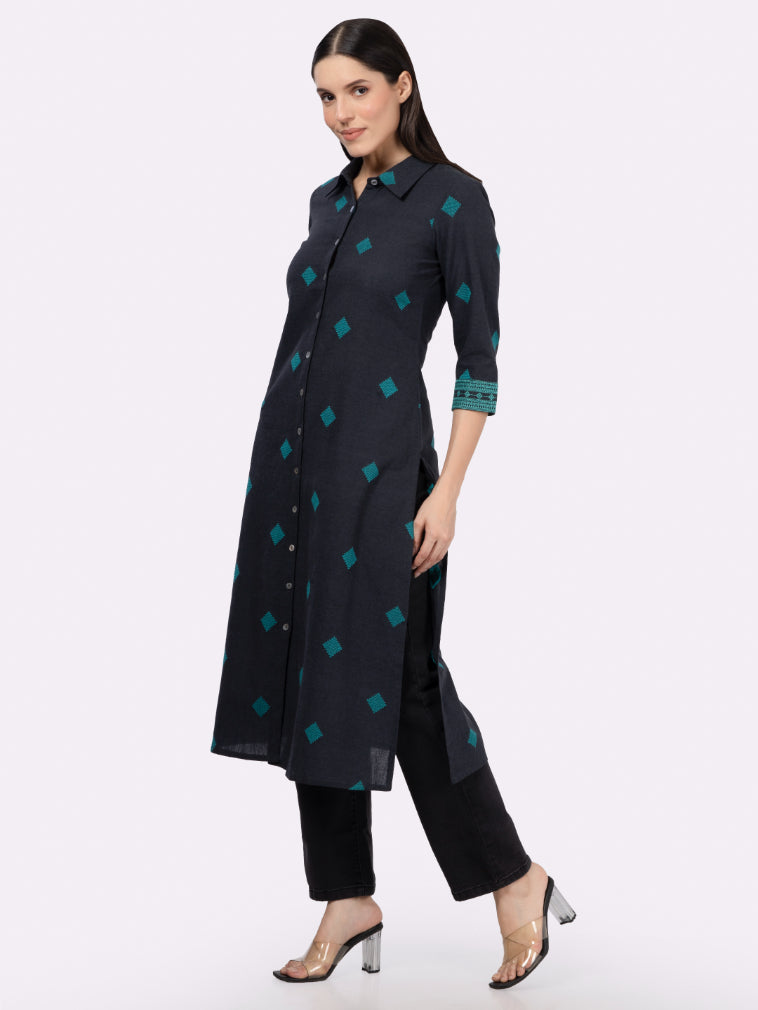 Grey Cotton Shirt Collar Kurta with Pockets & Sleeve Embroidery