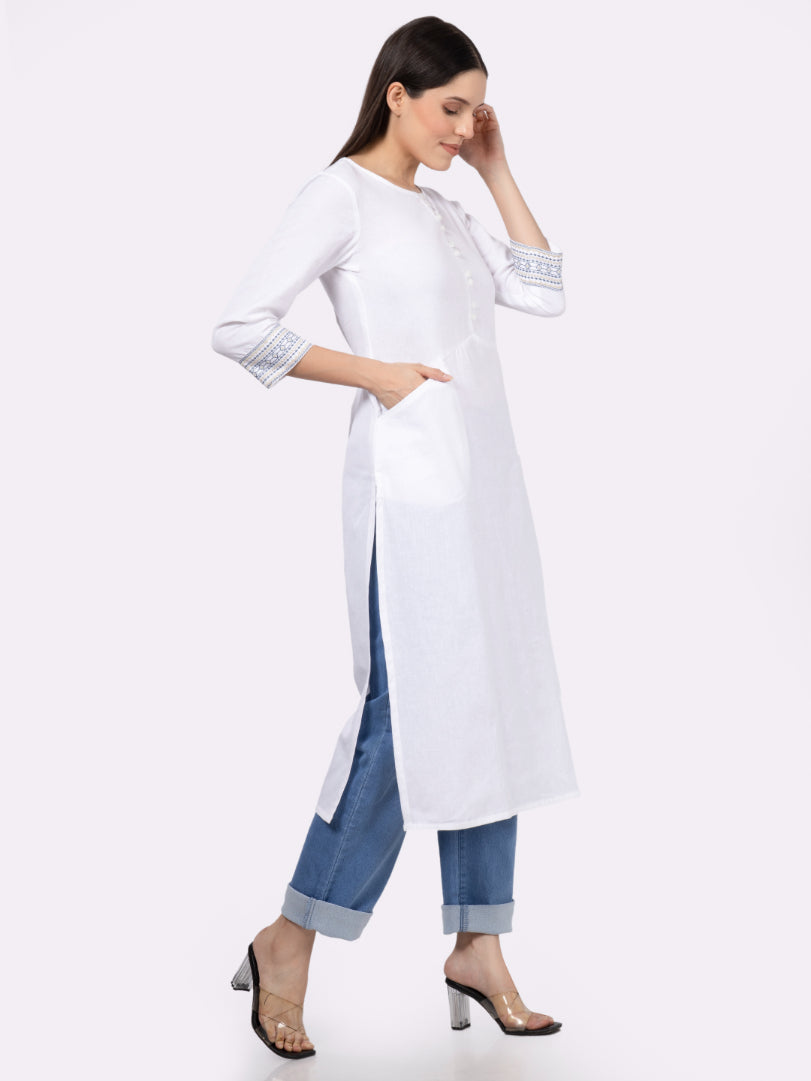 White Solid Cotton Kurta with Pockets & Sleeve Embroidery