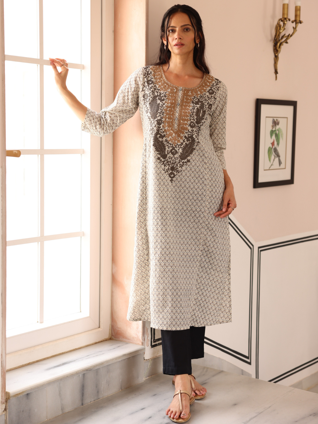 Black and White Cotton Printed Kurta with Kashida Embroidery