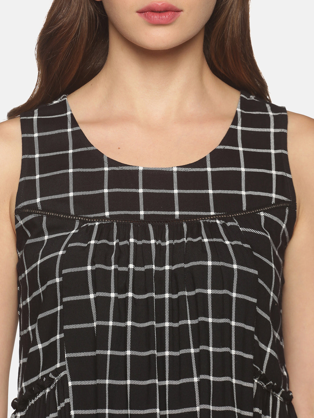 Black Checks Panelled Top with Gathers & Lace Insert on Front Yoke